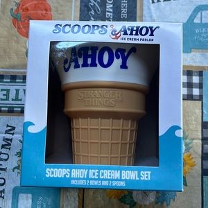 Netflix Stranger Things Scoops Ahoy Ice Cream Bowl Set 2 Bowls 2 Spoons